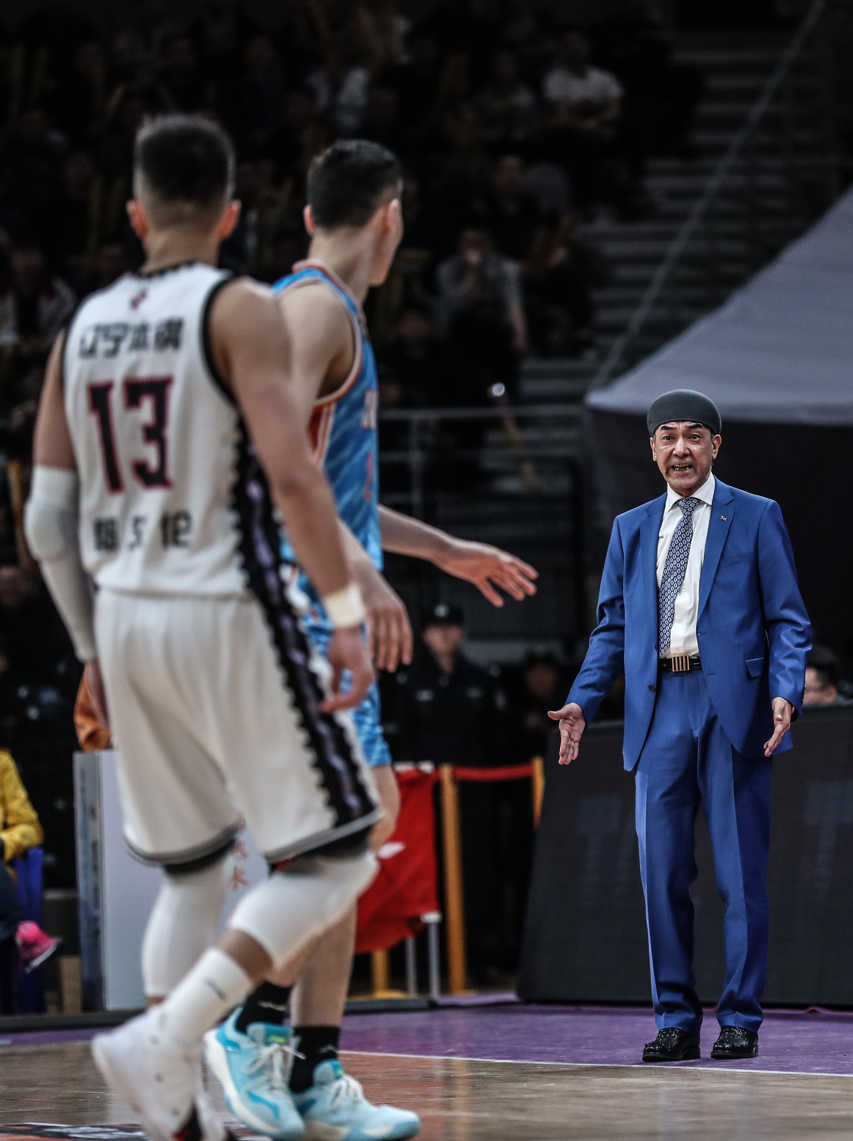 欧篮联倒计时，新疆广汇今夜止住颓势，细节引发关注，球迷炸锅，赛程密集仍需轮换的简单介绍-开云体育下载